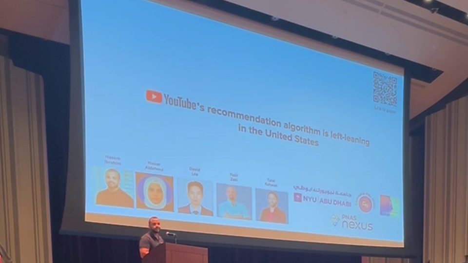 Hazem Ibrahim presenting the YouTube study at IC2S2 2024